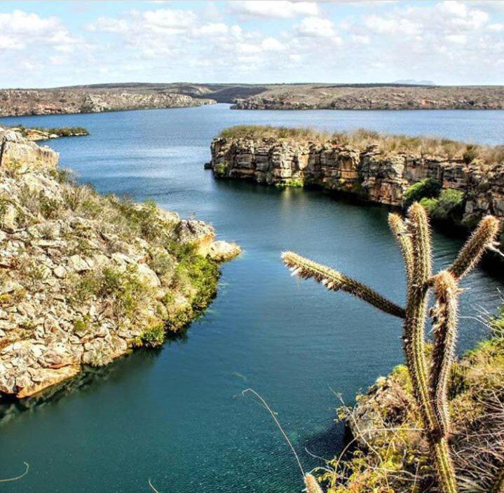 Pousada Sertaneja Caninde de Sao Francisco Bagian luar foto